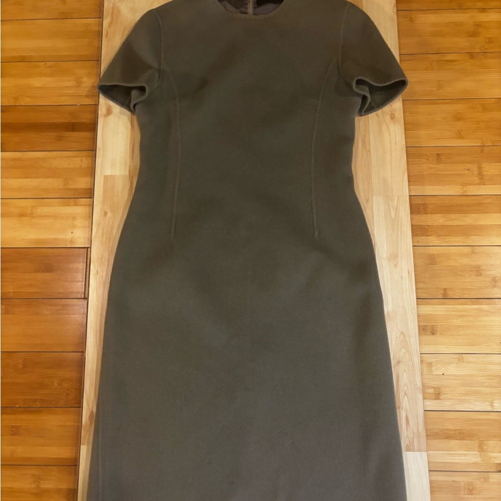 Deux Elegant gray dress.od-622